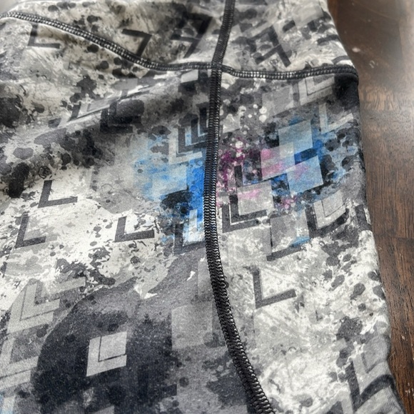 Layer 8 Performance Qwick Dry Women’s Active Leggings - Picture 6 of 7